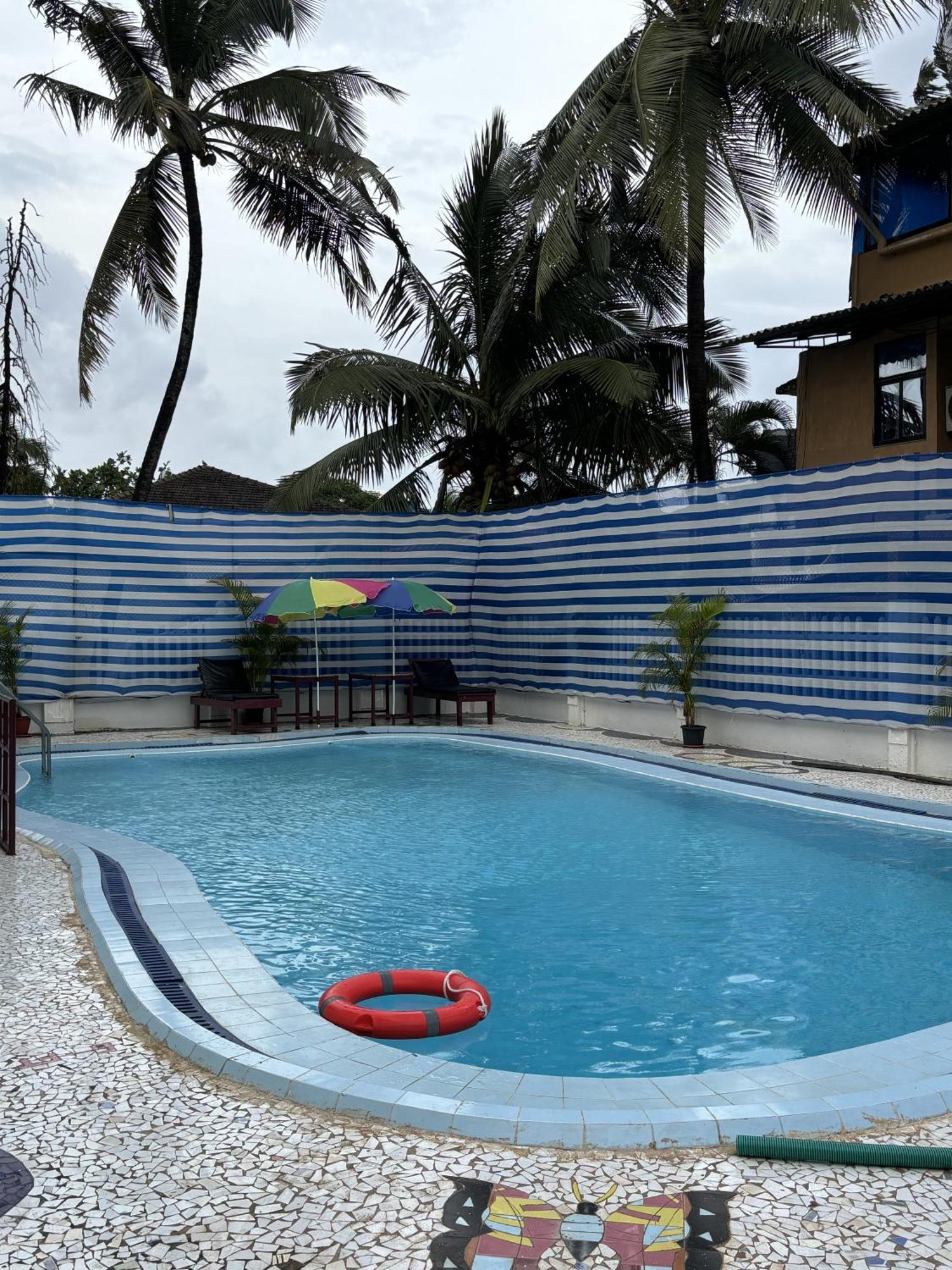 Holiday Beach Resort Aguada Exterior foto